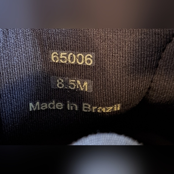 NWOT Lucchese Chelsea Burgundy Leather Casual Cowboy Western Winter Boot SZ 8.5 - Picture 11 of 11